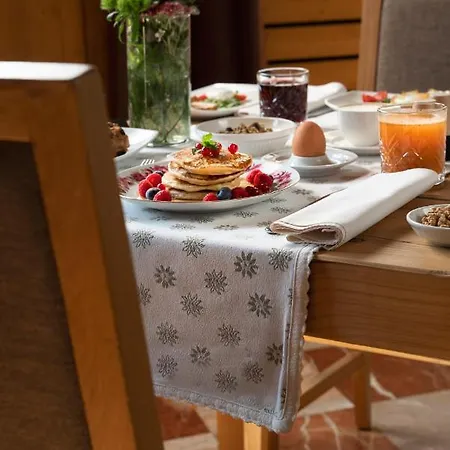Dei Pini Hotel 4*