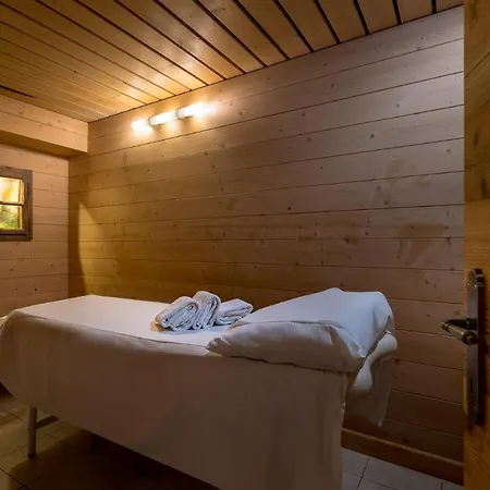 Dei Pini Hotel 4*